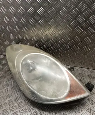 Nissan Note (E11) Headlight/headlamp 260109U100 89900917