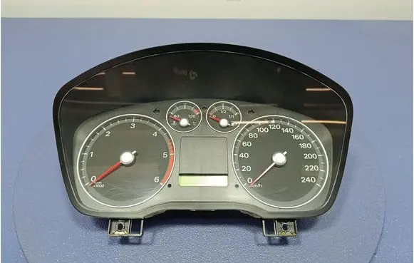 Ford Focus C-MAX Speedometer (instrument cluster) 4M5T10849GR