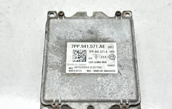 Volkswagen PASSAT B8 Headlight ballast module Xenon 7PP941571A 7PP941571AE W003T25173