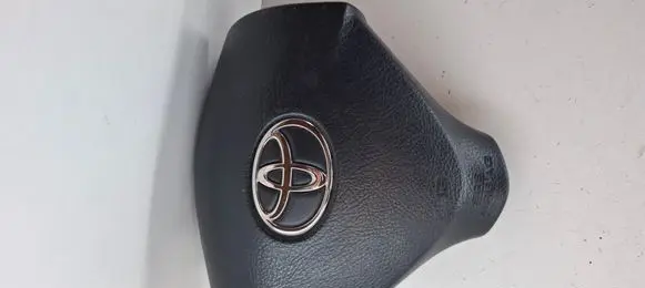 Steering wheel airbag