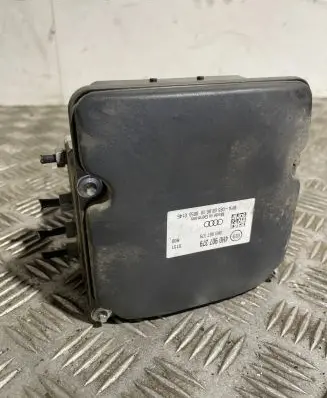 Audi A8 S8 D4 4H ABS Pump 4H0907379 00530145