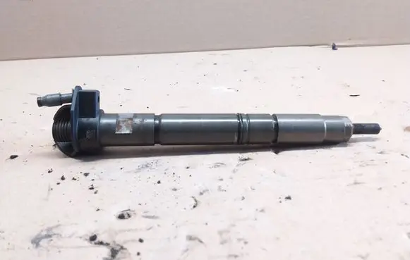 Audi A6 S6 C7 4G Fuel injector 059130277CD 04451170221351