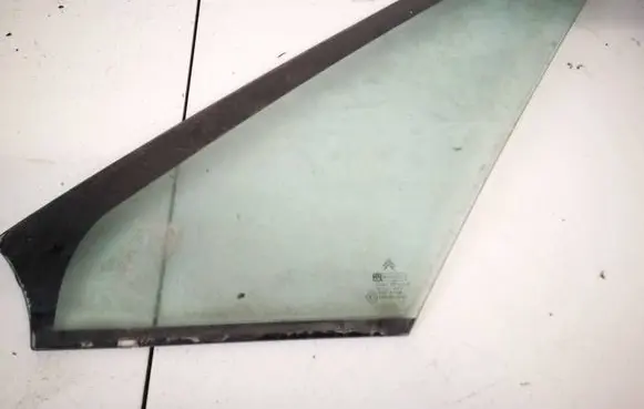 Renault Espace III Front triangle window/glass as2