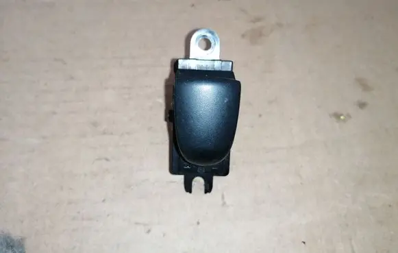 Nissan Juke I F15 Electric window control switch 254111KL0A