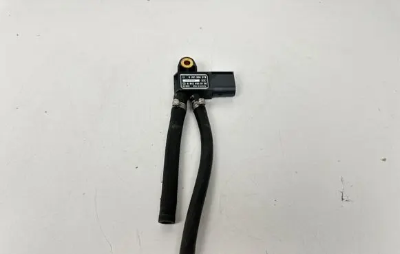 Mercedes-Benz C W204 Exhaust gas pressure sensor A6429050100