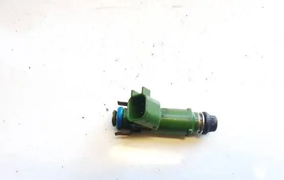 Fuel injector