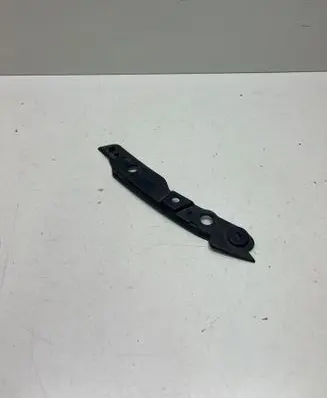 Audi Q7 4M Front bumper mounting bracket 4M0807083