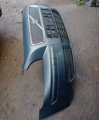 Volvo V50 Front bumper 30657005 PB8BA