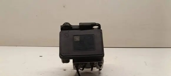 Volkswagen Golf Sportsvan ABS Pump 28515423223 3Q0907379AA 10062531751