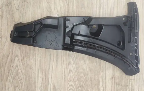Volvo XC90 Front bumper mounting bracket 30698128