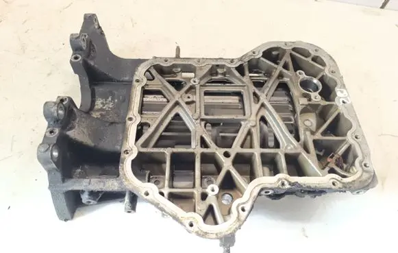 Peugeot 607 Oil sump 5U3Q6U004DA