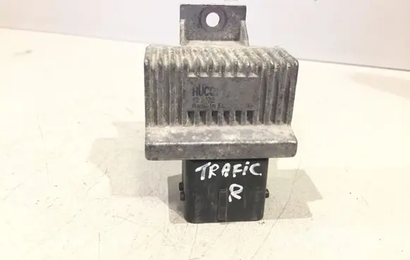 Renault Trafic II (X83) Glow plug pre-heat relay 132122