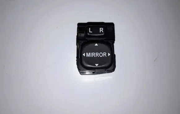 Toyota Corolla Verso AR10 Wing mirror switch 183574