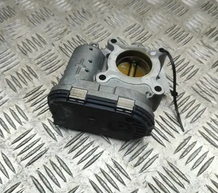 Mercedes-Benz CLA C118 X118 Throttle valve A2821410200 161203209R