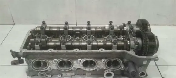 BMW M3 Engine head 11127838147