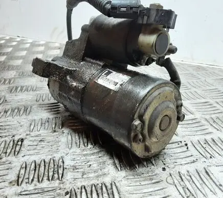Mazda 6 Starter motor M000T90981 L813