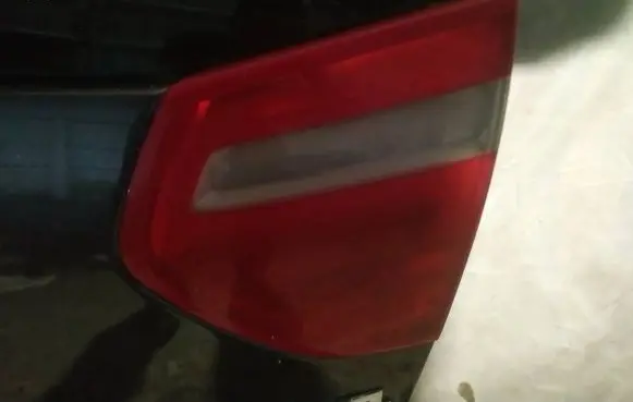 Citroen C4 I Picasso Tailgate rear/tail lights