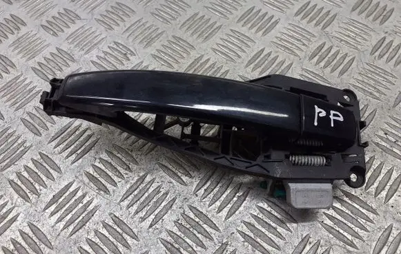 Opel Corsa D Front door exterior handle/bracket 