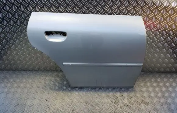 Audi A3 S3 8L Rear door
