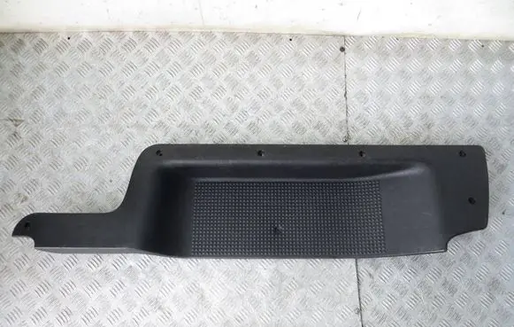Renault Trafic II (X83) Rear sill trim cover 8200041182