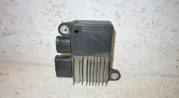 Mazda CX-7 Coolant fan relay 4993003440