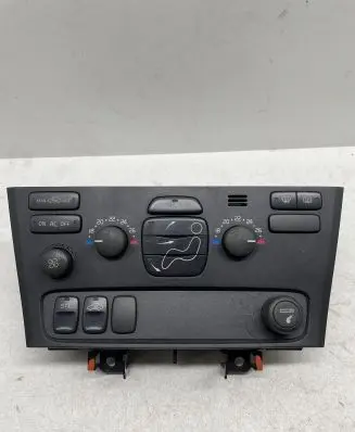 Volvo S60 Air conditioning (A/C) switch 7923