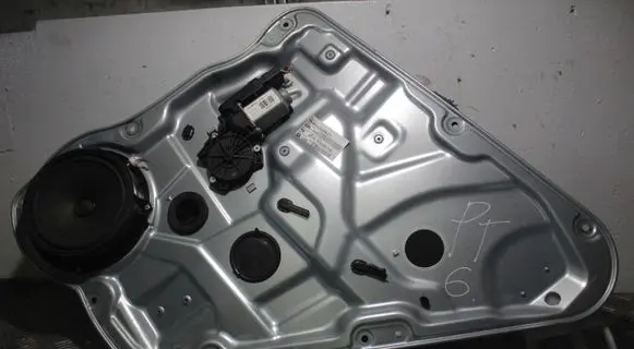 KIA Ceed Rear door window regulator with motor 834801H020