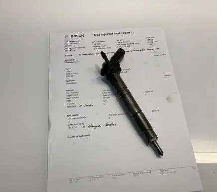 Mercedes-Benz E W211 Fuel injector A6420700587 6420700587 0445115