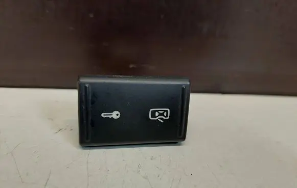 Central locking switch button