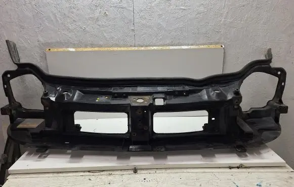 Renault Trafic II (X83) Radiator support slam panel