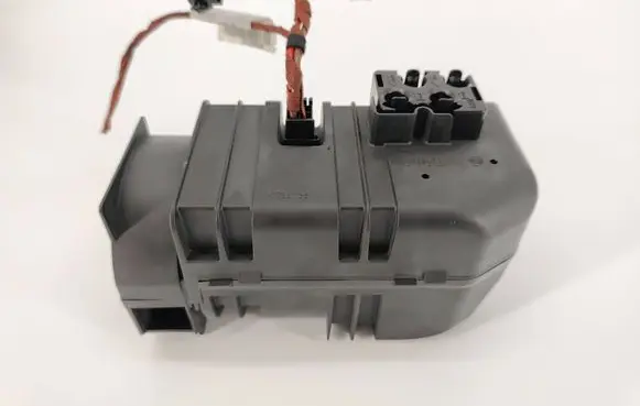 Vacuum pump