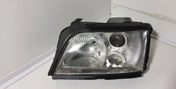 Audi A6 S6 C4 4A Headlight/headlamp 140505-02 MAD131