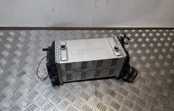 Mercedes-Benz GL X166 Intercooler radiator A2780900514