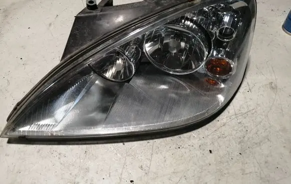 Ford Galaxy Headlight/headlamp 0301183203
