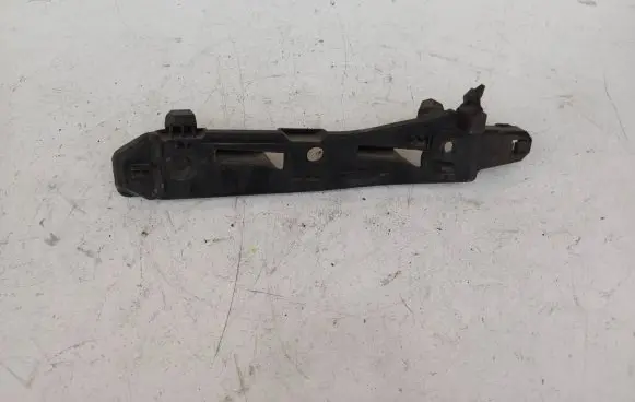 Porsche Cayenne (92A) Front bumper mounting bracket 7P5807049B