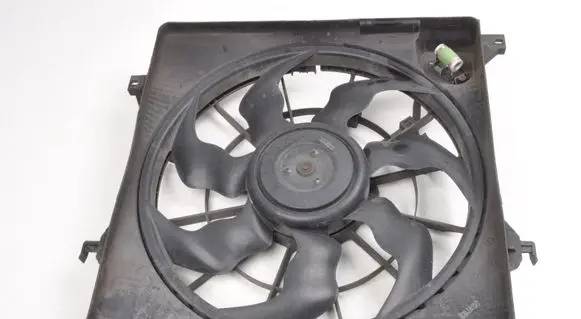 Hyundai ix35 Electric radiator cooling fan