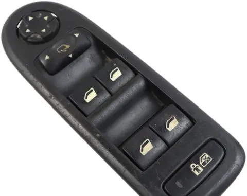 Citroen C5 Electric window control switch 96660257XT