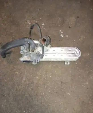 Seat Altea XL EGR valve cooler 03G131513j