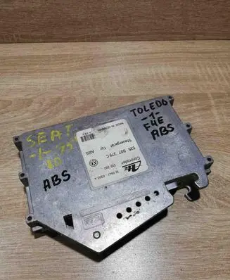 Volkswagen PASSAT B4 ABS control unit/module 535907379C