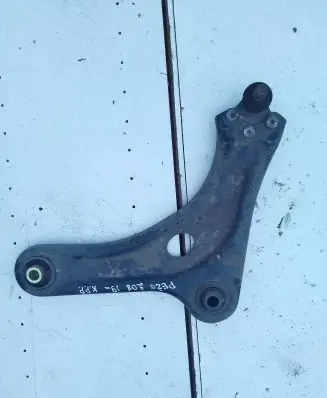 Peugeot 208 Front lower control arm/wishbone