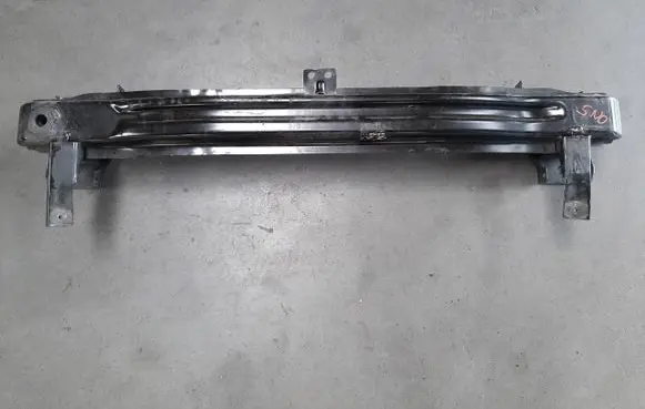 Volkswagen Tiguan Front bumper support beam 5N0807109B