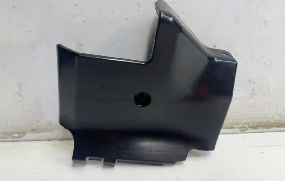 Mercedes-Benz E W238 Other trunk/boot trim element A2057550200