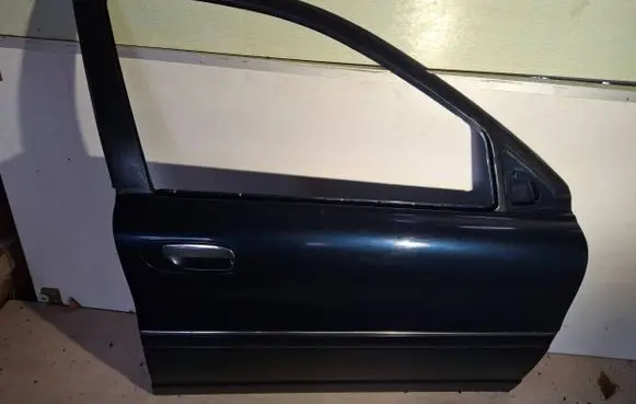 Volvo S80 Front door NJ03MS