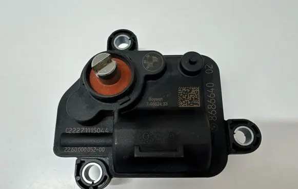 BMW X5 G05 Intake manifold valve actuator/motor 8686640 C22271115044