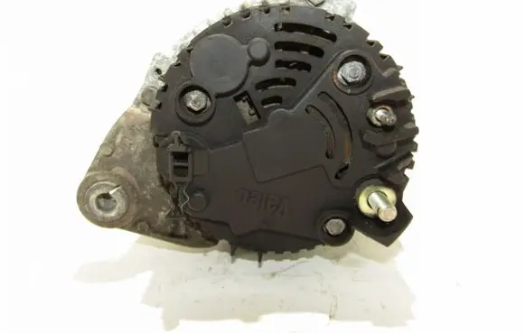 Audi A4 S4 B5 8D Generator/alternator