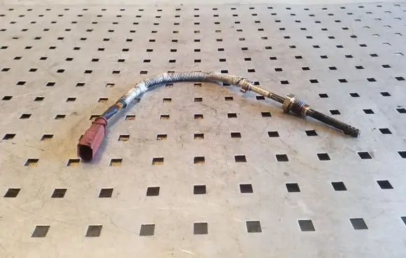 Audi A6 C7 Exhaust gas temperature sensor 059906088BK