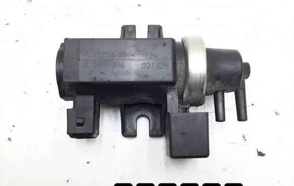 BMW 7 E65 E66 Turbo solenoid valve 72279600 2247906