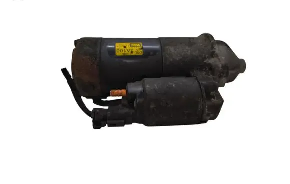 Hyundai i30 Starter motor 361002A100 1250295