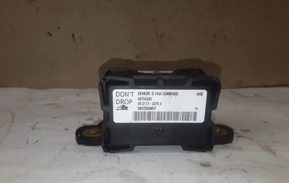 Citroen C-Crosser ESP acceleration yaw rate sensor 4670A282