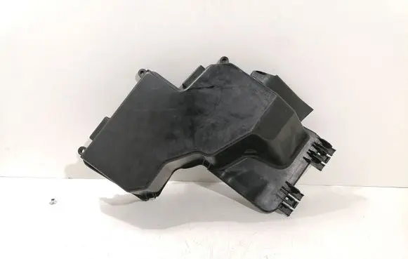 Audi A6 S6 C6 4F Fuse box cover 4F2937576